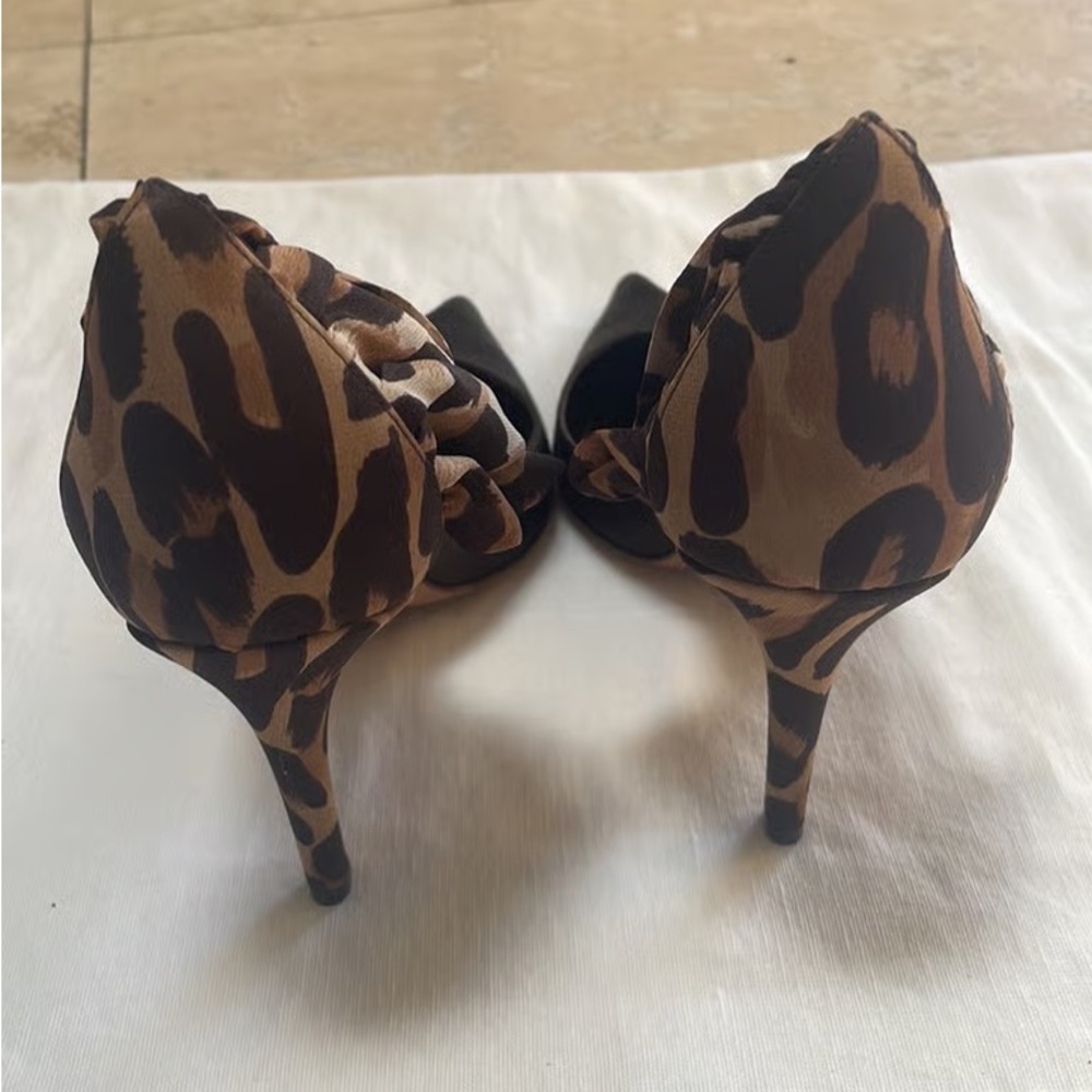 Rene Caovilla Black and Brown Heels with Leopard Bow - Picture 10 of 11